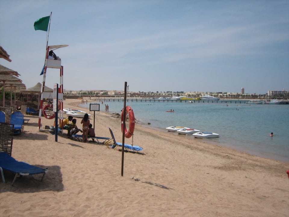 Blick auf Strand 1 Jaz Makadi Oasis Resort
