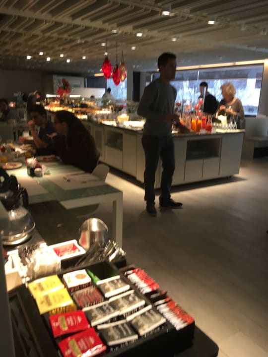 Frühstücksbüffet NH Collection Barcelona Constanza