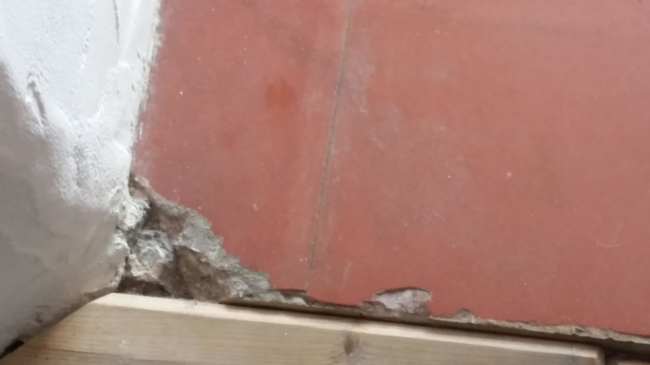 Zimmer  Som Suret Hotel