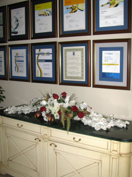 Eingang zum Restaurant Melas Resort Hotel