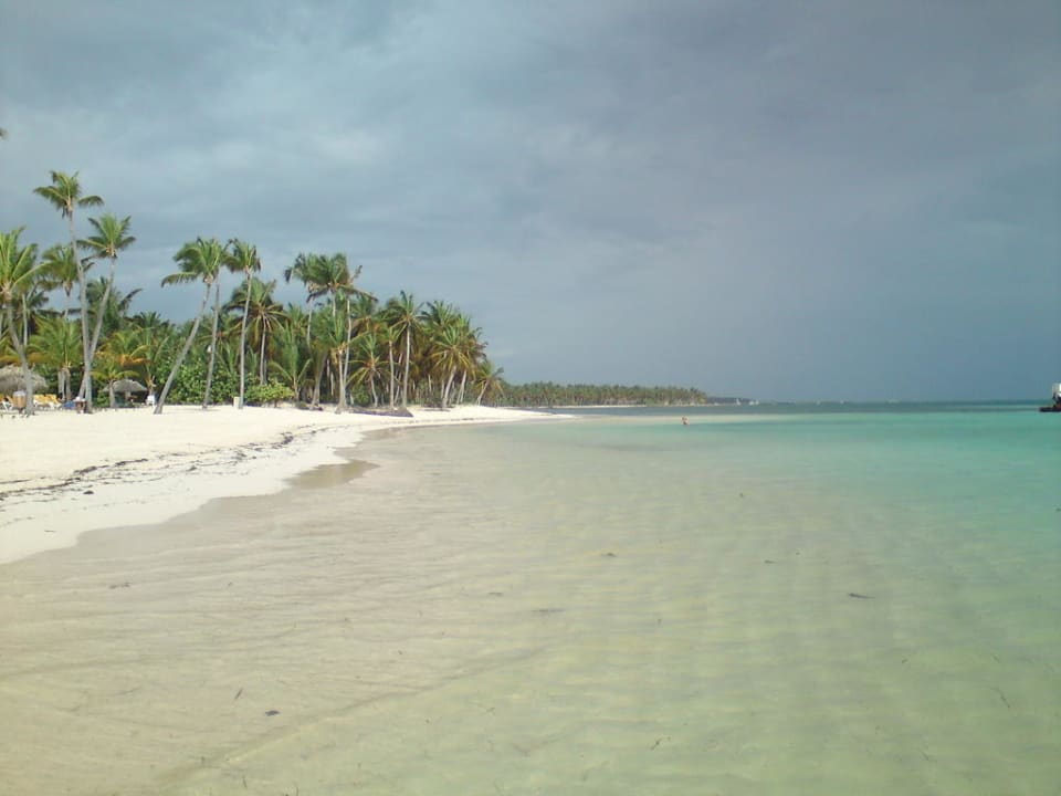 Strand in Richtung Westen Catalonia Punta Cana - All Inclusive