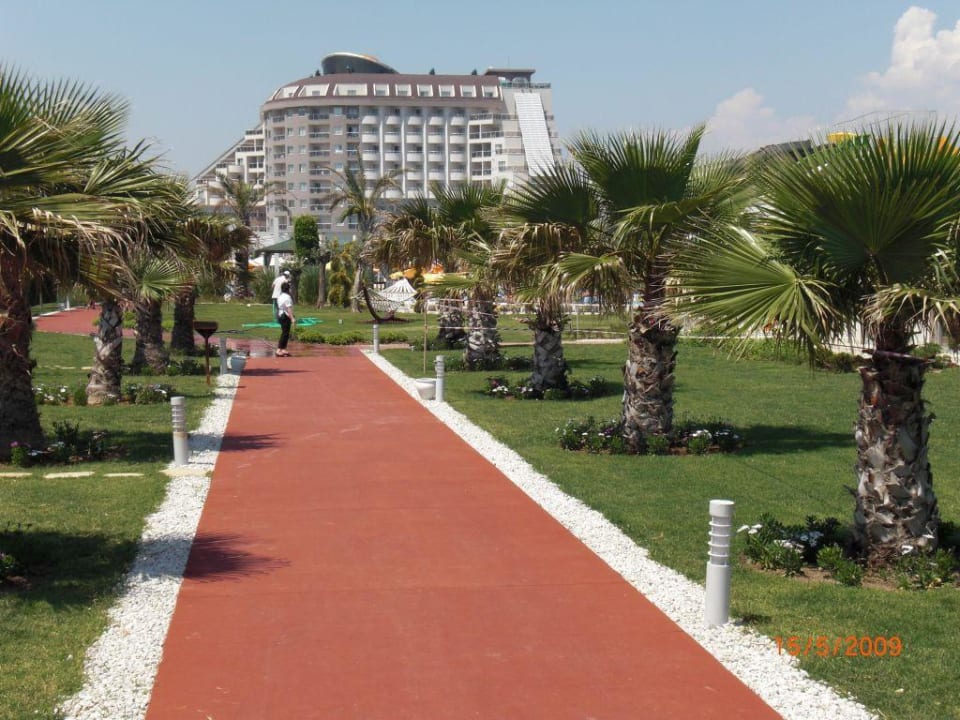 Außenansicht Saturn Palace Resort Hotel