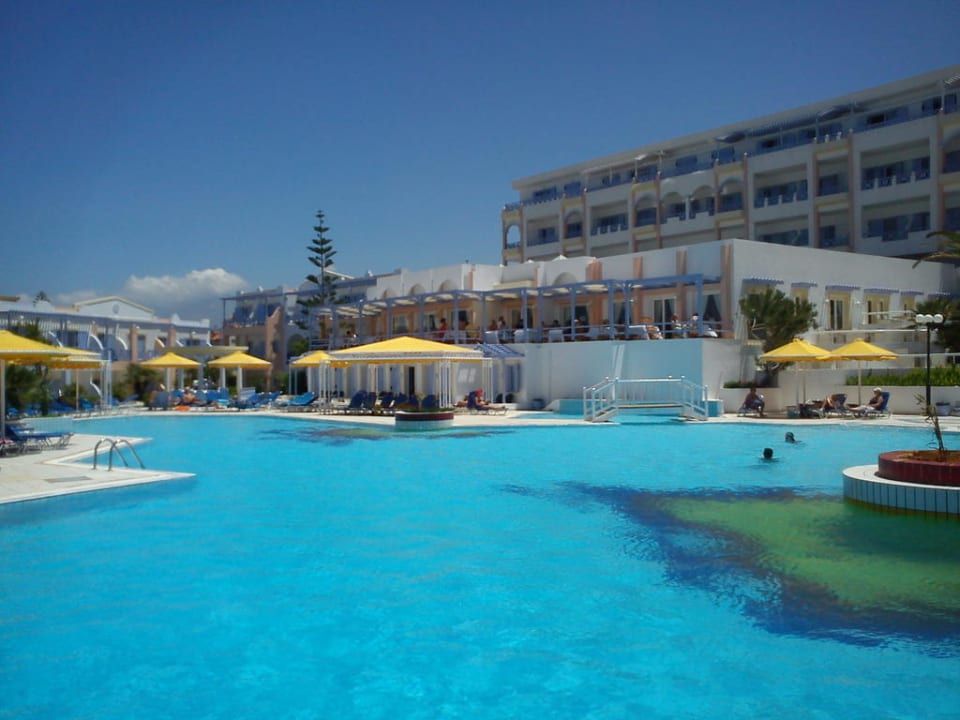 Pool Hotel Serita Beach