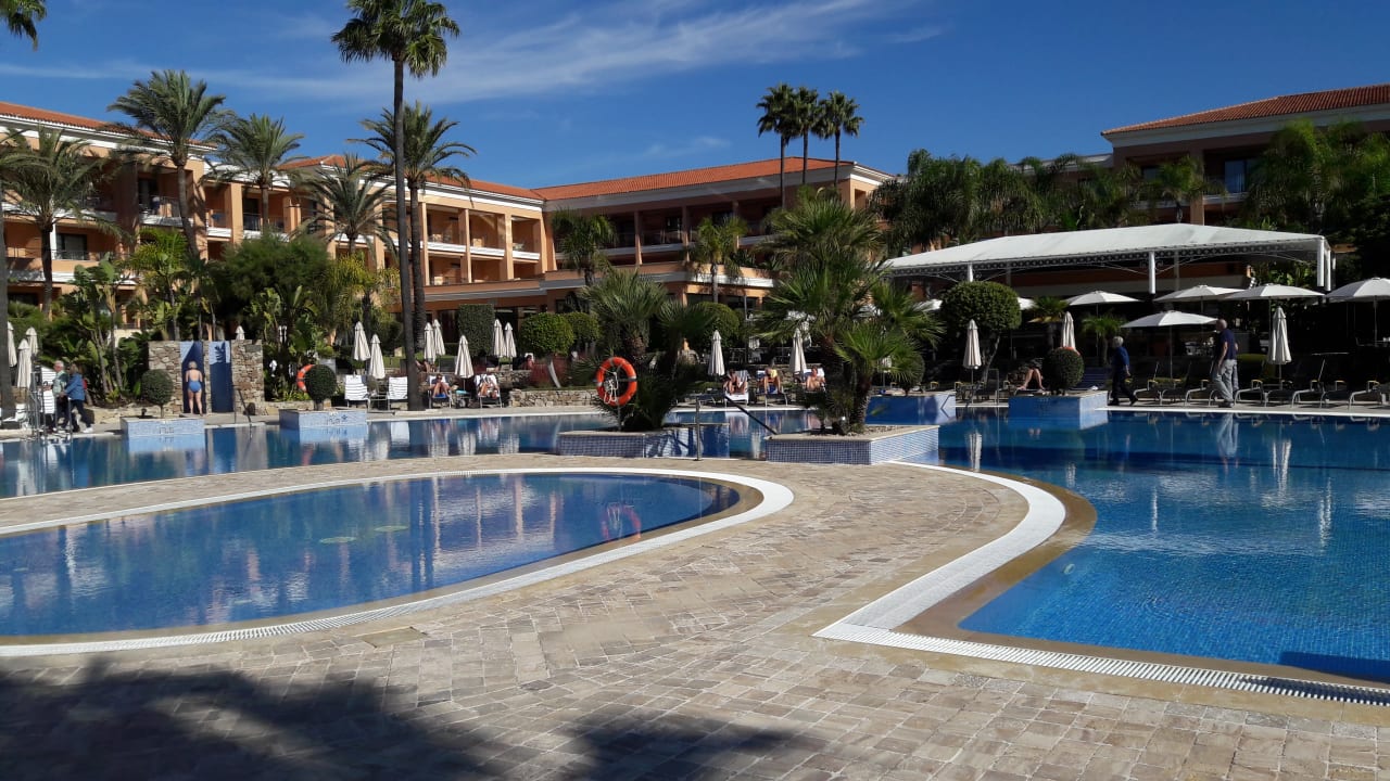Pool Hipotels Barrosa Palace