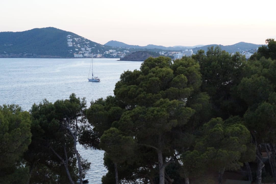 Ausblick aus 4-en Stock, Richtung Santa Eularia Iberostar Selection Santa Eulalia Ibiza