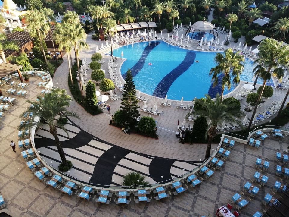 Pool Saphir Resort & Spa