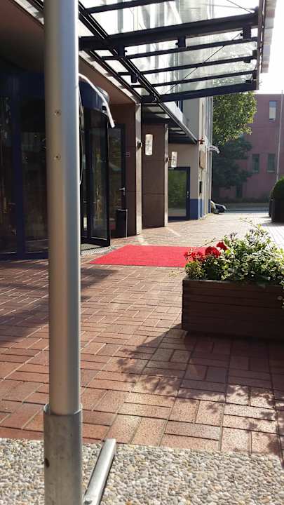 90° Centro Park Hotel Berlin-Neukölln