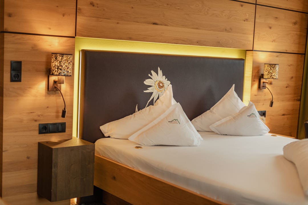 Zimmer Kräuterhotel Hochzillertal