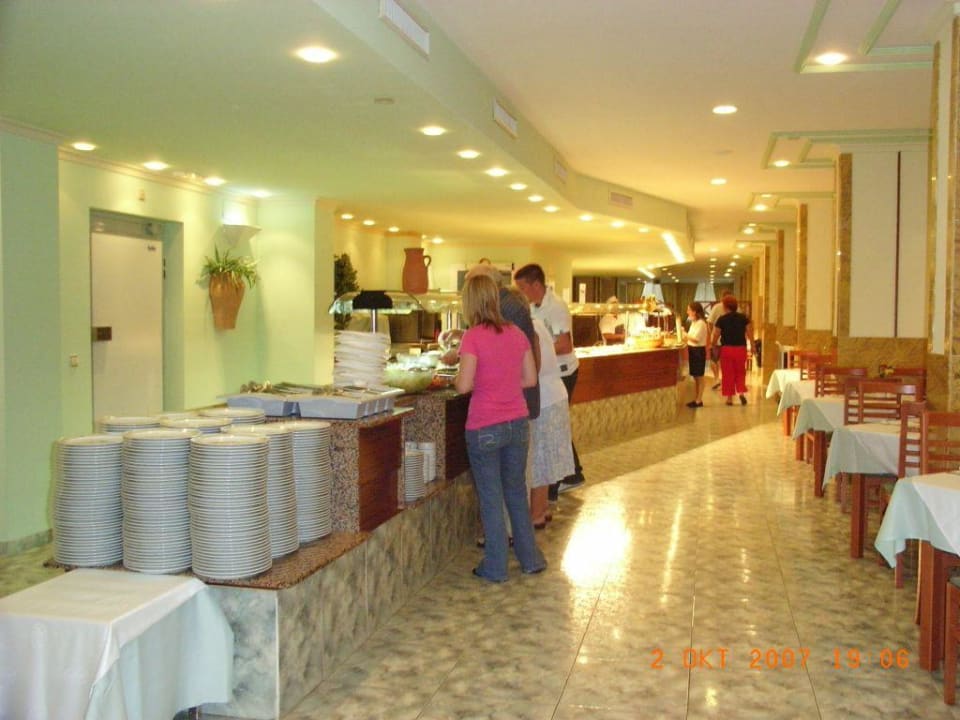 Buffet im Restaurant Moon Dreams Coral Beach