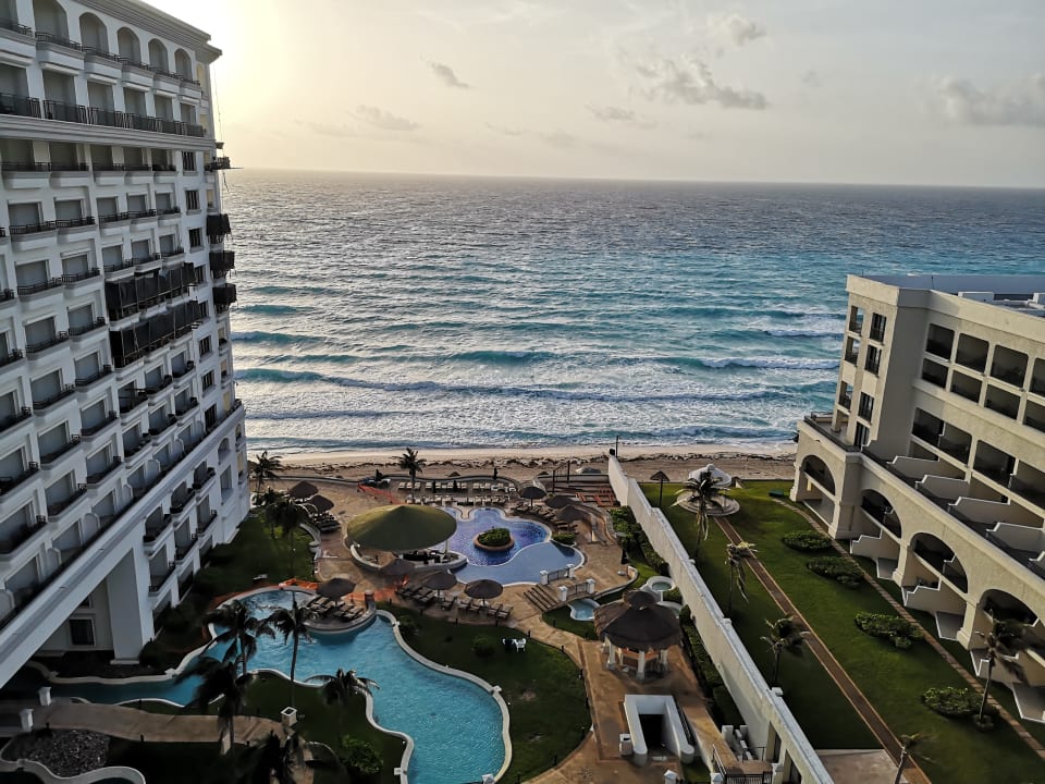 Außenansicht Hotel J.W. Marriott Cancun Resort & Spa