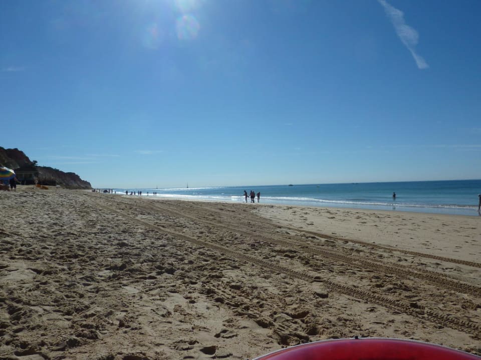 Meilenweiter Sandstrand PortoBay Falésia