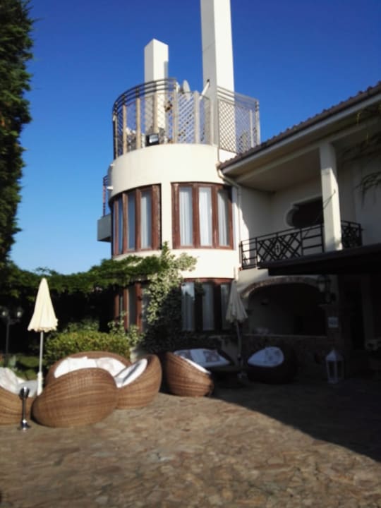 Außenansicht Hotel Palau