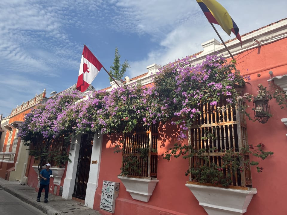 Außenansicht Hotel Tres Banderas