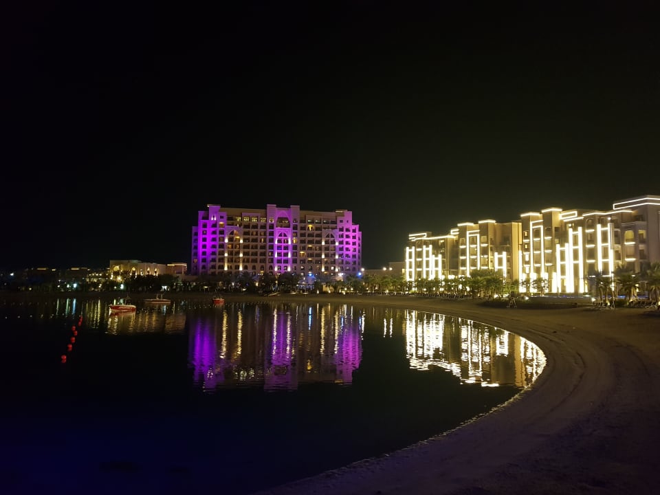 Außenansicht DoubleTree by Hilton Resort & Spa Marjan Island