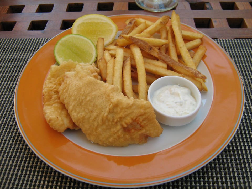 Kindermenü Fish and Chips... riesig Emirates Palace Mandarin Oriental