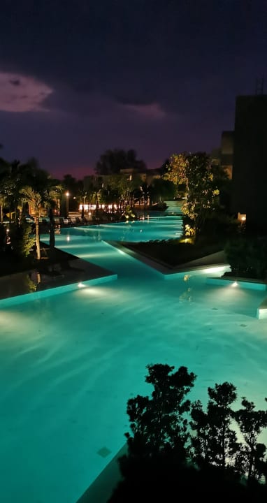 Pool La Vela Khao Lak