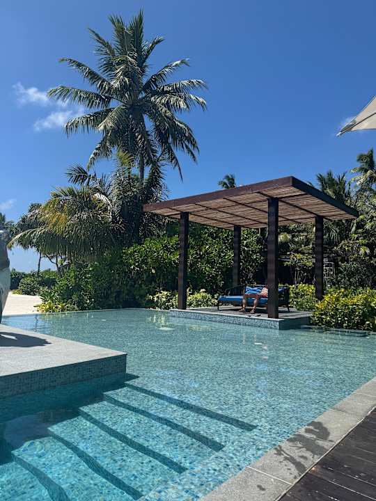 Pool Pullman Maldives Maamutaa - All-Inclusive Resort - 50% off Domestic Transfers