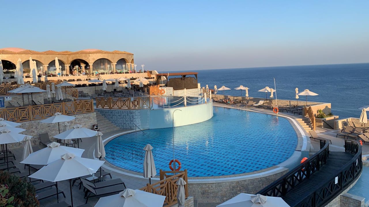 Pool Hotel Kalithea Horizon Royal