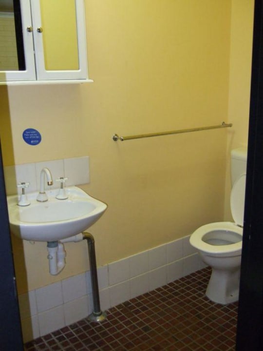 WC Billabong Backpackers Resort