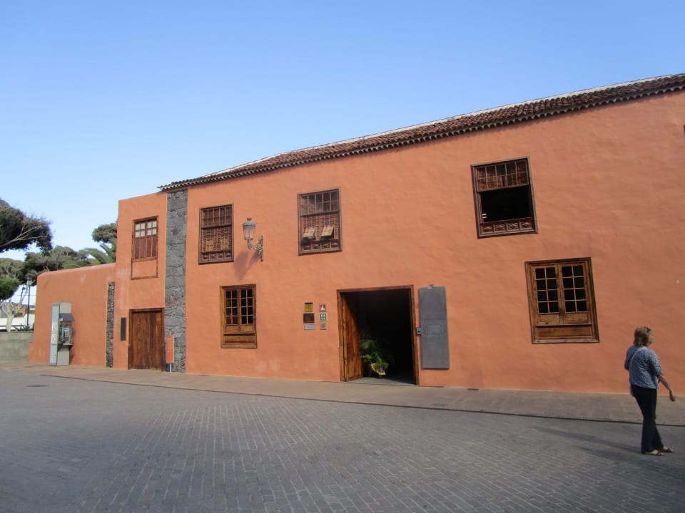 Außenansicht Hotel LIVVO La Quinta Roja