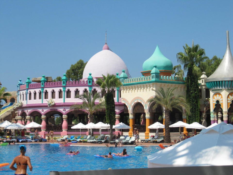 Poolanlage Holiday Village Kamelya Aishen Club