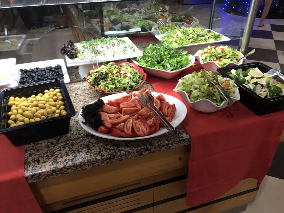 Gastro Cenger Beach Resort & Spa