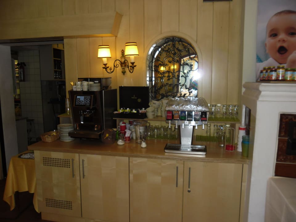 Getränkestationen Leiners Familienhotel