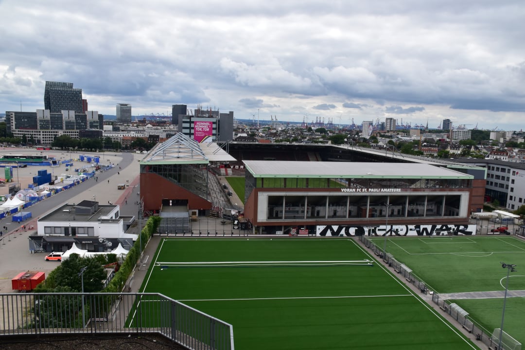Ausblick REVERB by Hard Rock Hamburg