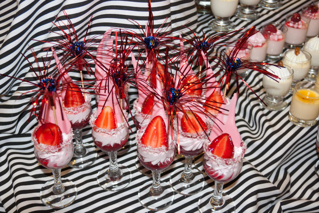 Lecker Dessert Ali Bey Club