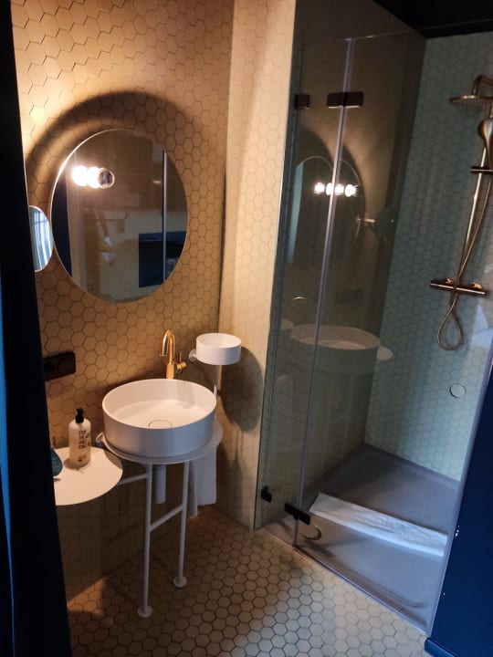 Zimmer 25hours Hotel The Circle