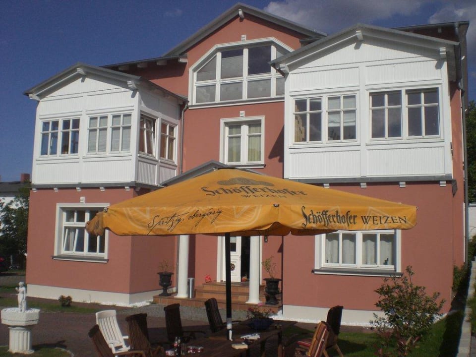 Villa Trudesheim, gemeinsam genutzer Außenbereich Villa Heimathafen