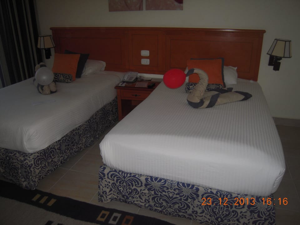 Поделки из пледиков Amwaj Beach Club Abu Soma Resort