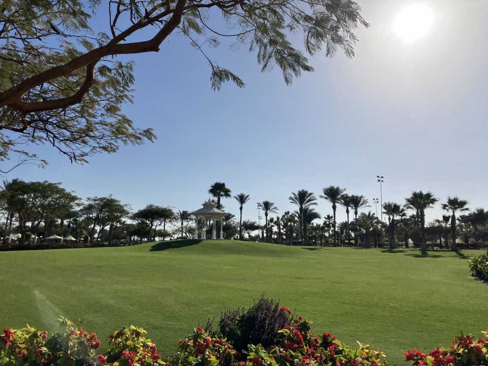 Gartenanlage Steigenberger ALDAU Beach Hotel