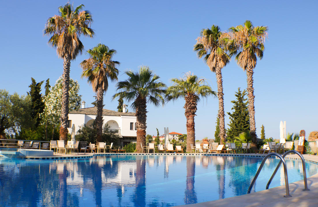 Pool Hotel Geranion Village