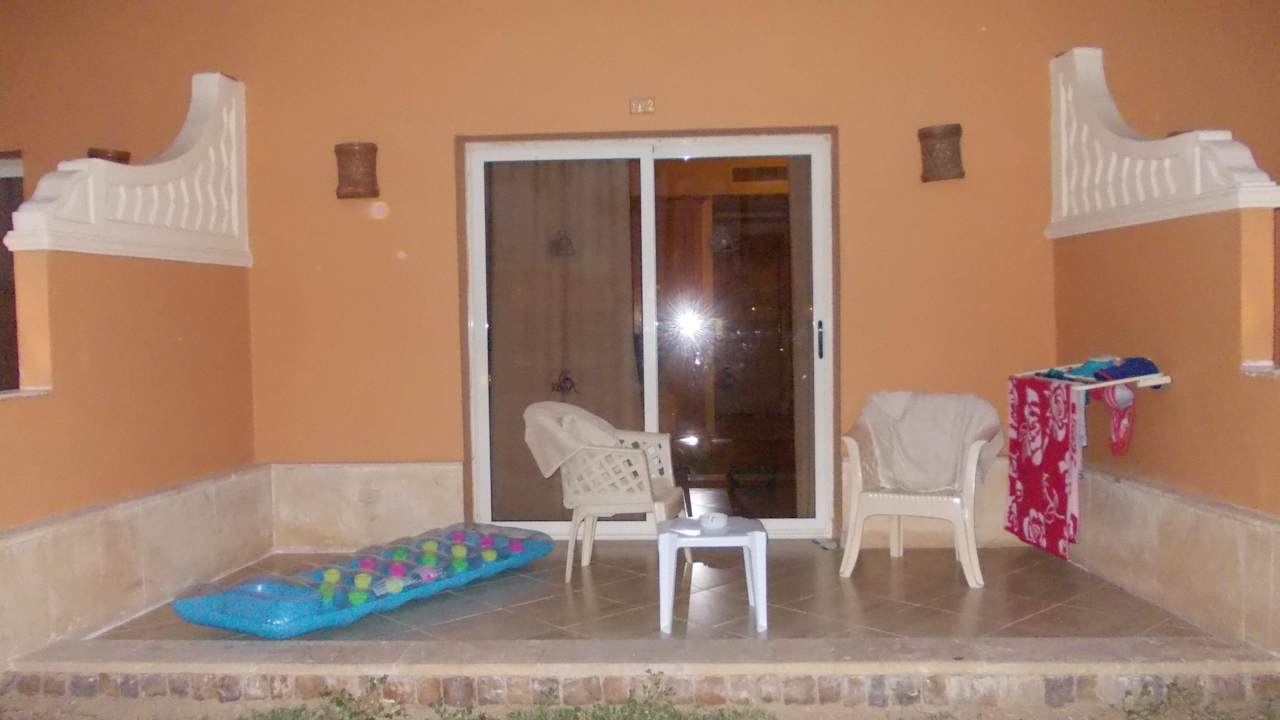 Blick vom Garten auf unsere Terrasse Pickalbatros Aqua Blu Resort - Sharm El Sheikh