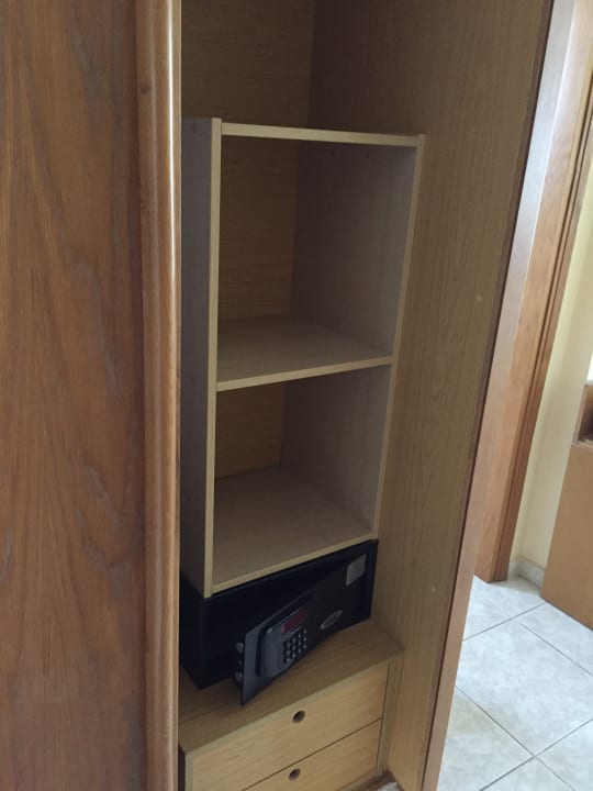 Zimmer Vantaris Palace