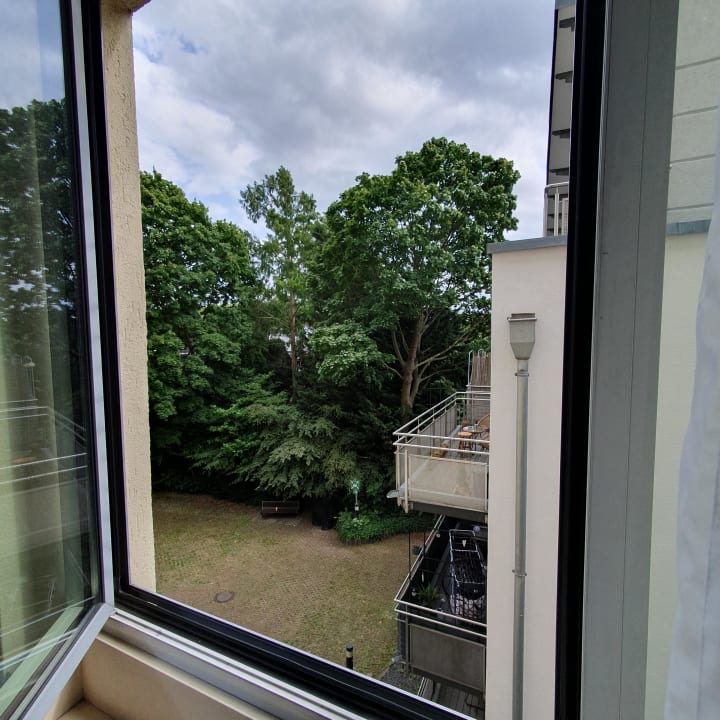 Zimmer Essential by Dorint Hotel Köln-Junkersdorf