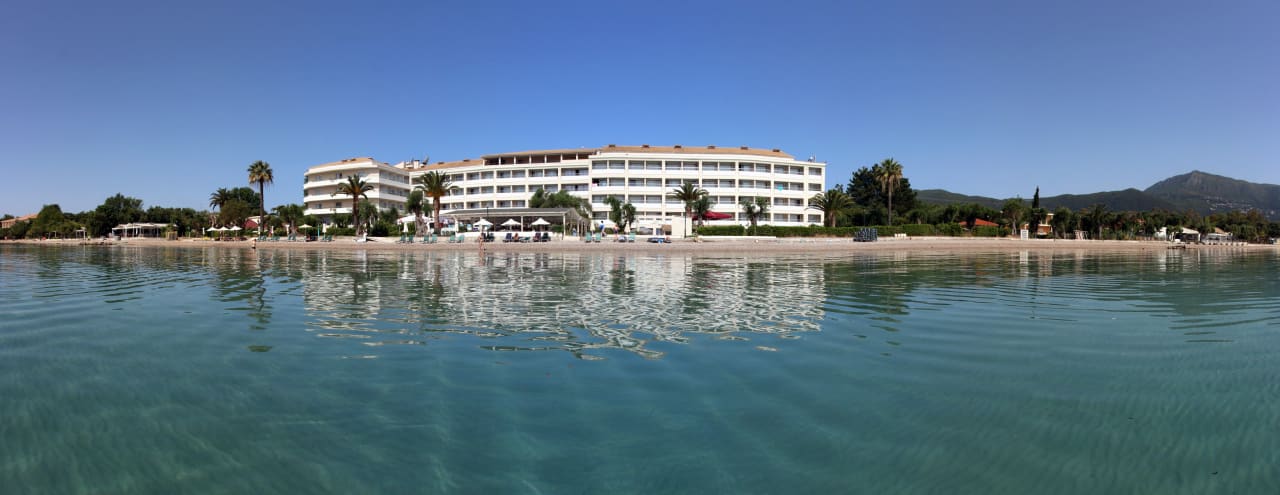 Außenansicht Elea Beach Hotel