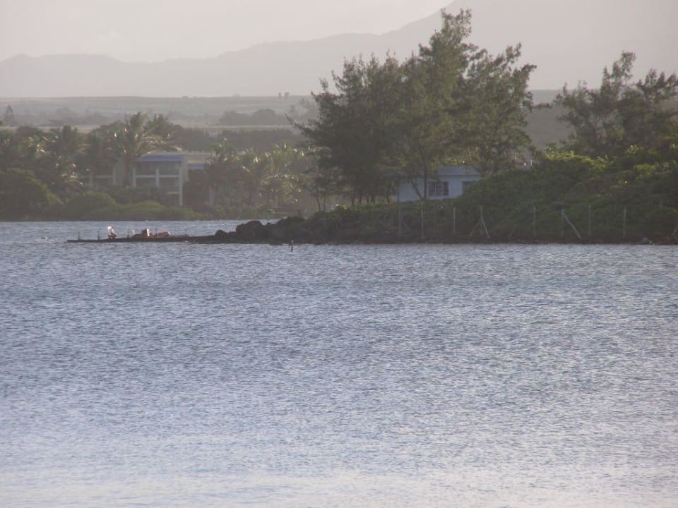 In der Lagune Le Peninsula Bay Beach Resort & Spa
