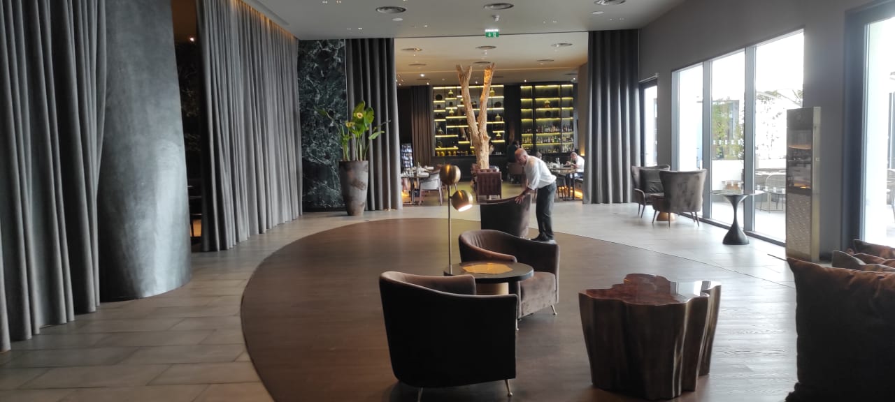 Lobby Hilton Porto Gaia