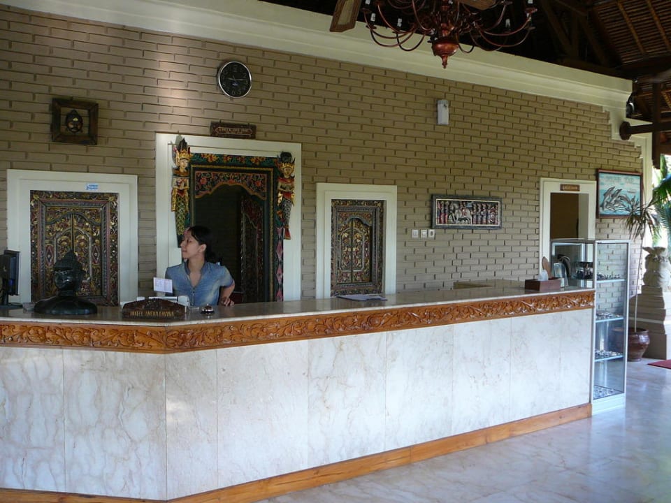 Receptie Hotel Aneka Lovina