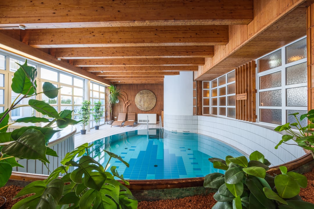 Pool AKTIVHOTEL Weisser Hirsch