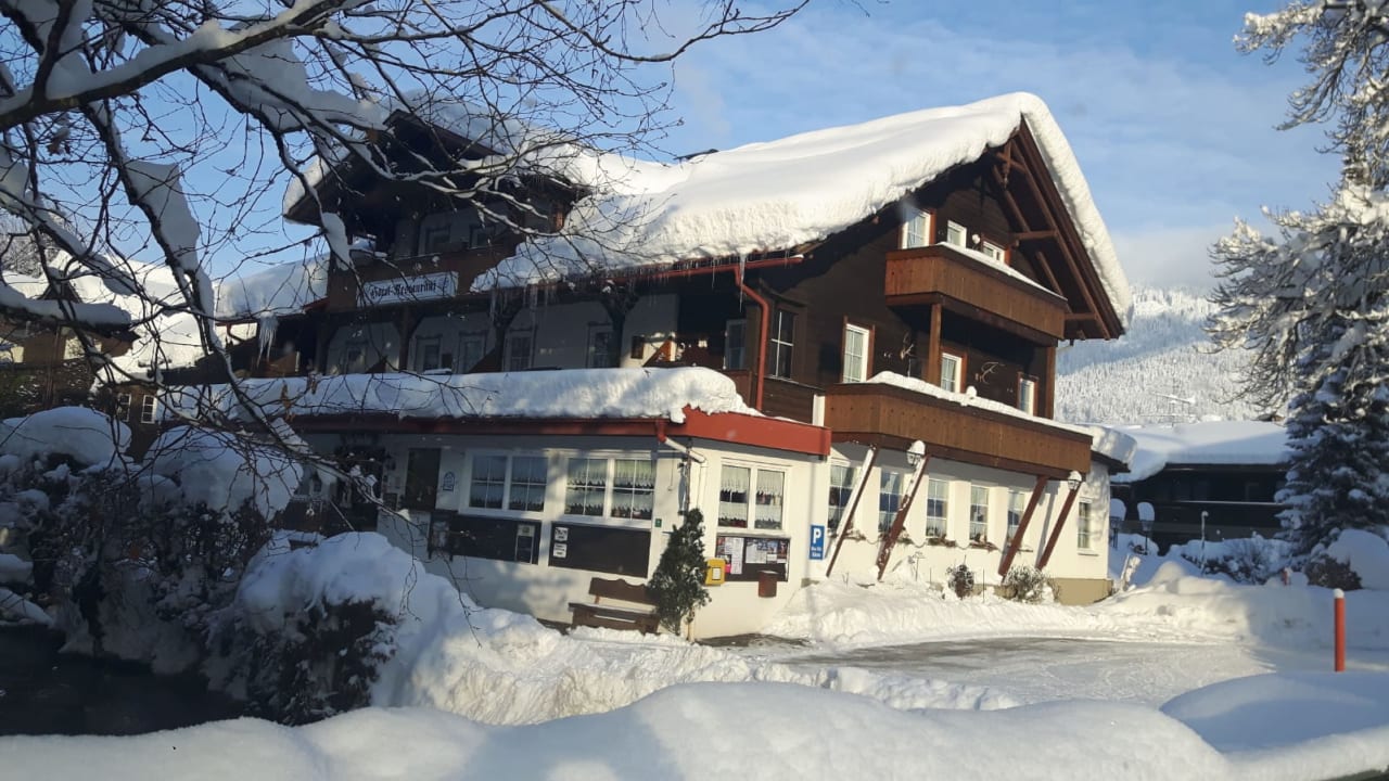 Außenansicht Pension Alte Schmiede am Nordpol