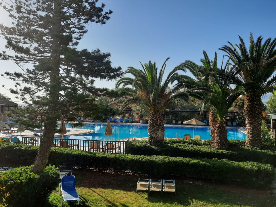 Ausblick Apollonia Beach Resort & Spa