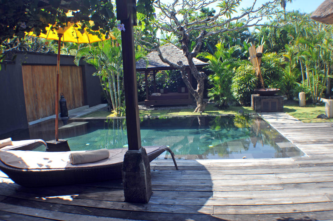 Pool vom Zimmer aus Jamahal Private Resort & Spa