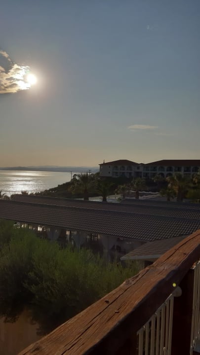 Außenansicht Akrathos Beach Hotel