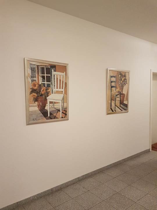 Sehr gepflegte Flure vor der Wohnung. Villa Meerblick