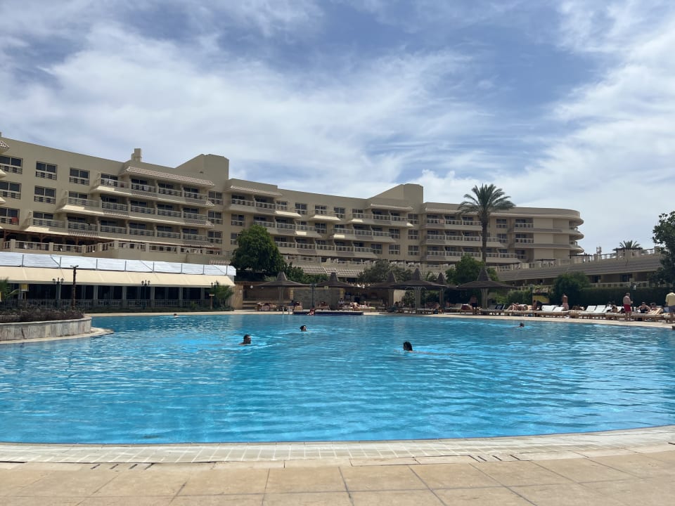 Pool Sindbad Club