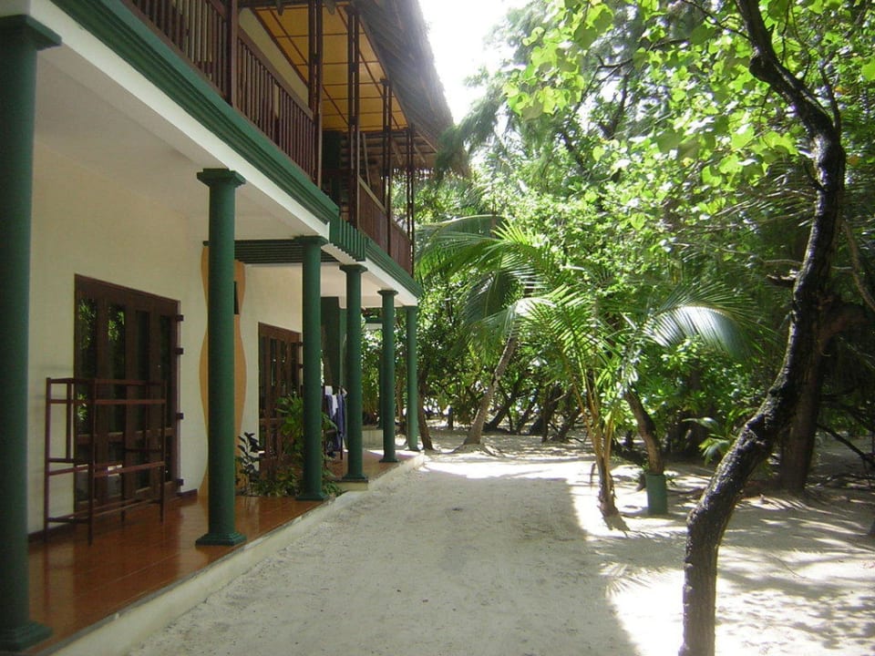 Nur 2 Stockwerke Adaaran Club Rannalhi - All Inclusive
