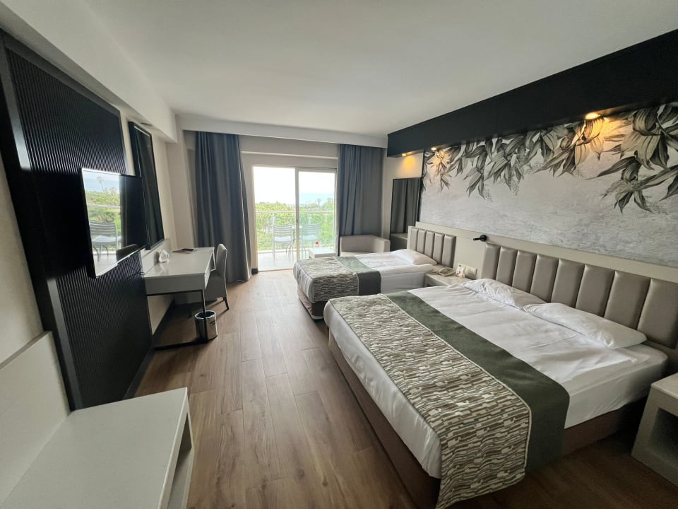 Zimmer Seaden Sea World Resort & Spa